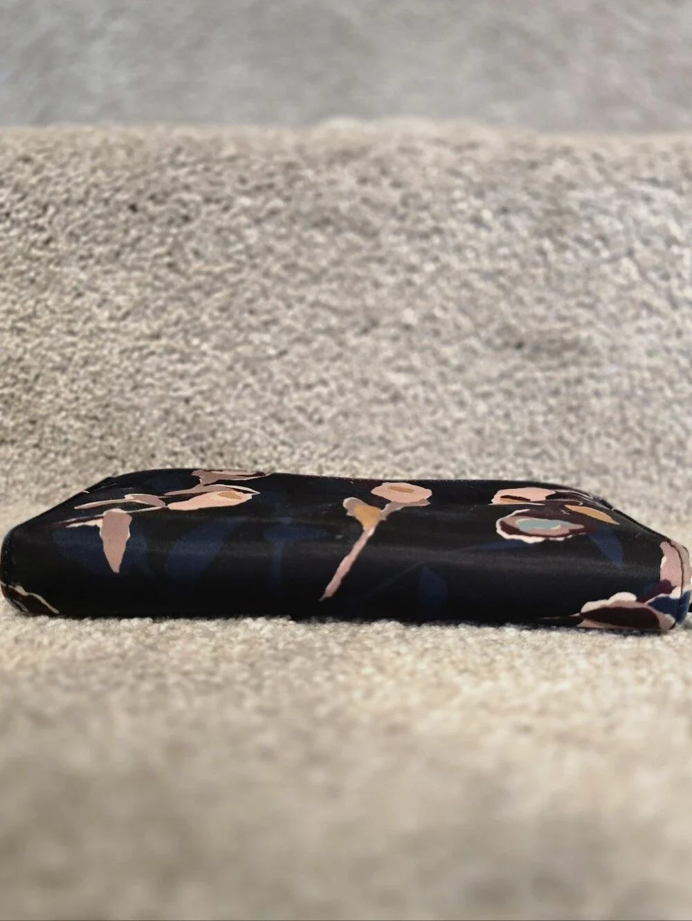 Kate Spade Floral Zip-Around Wallet in Navy and Blush - Picture 3 of 6